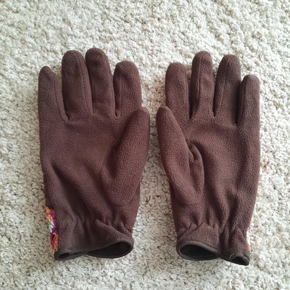 Vera Bradley English rose quilted floral brown fleece gloves size M/L